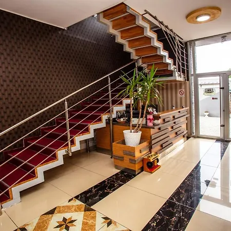 Saradis Отель 2*