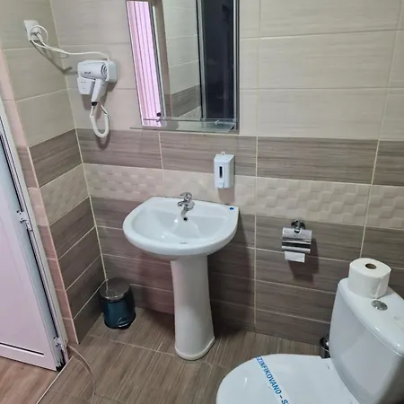 Saradis 2* Крушевац